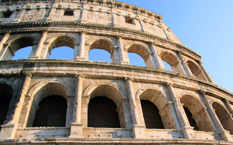 Colosseo_feutered